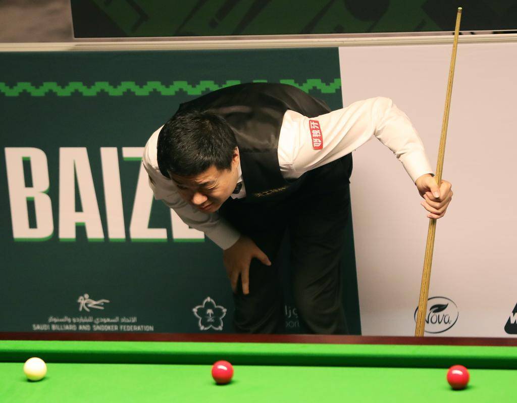 从俱乐部角 从俱乐部角