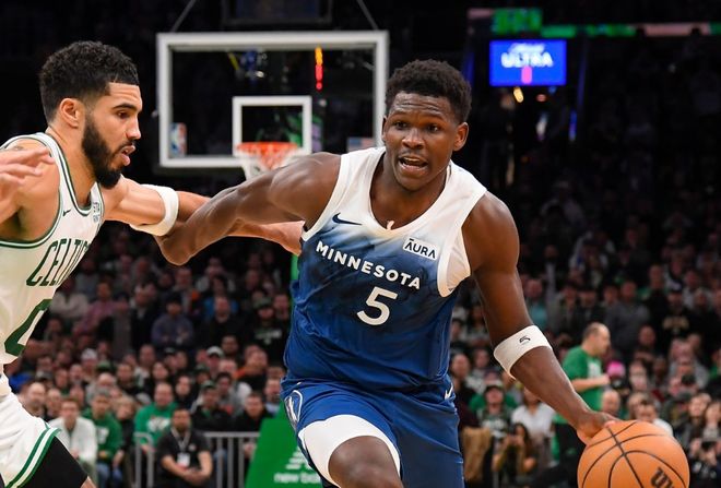 在防守端 在防守端