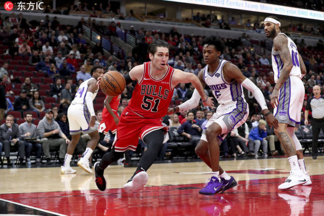 球队在中场 球队在中场