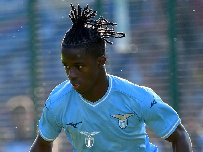 球瞩目的焦 球瞩目的焦