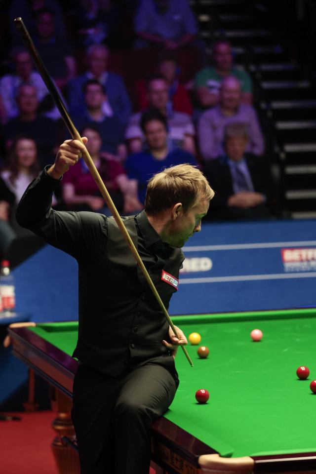 的凝聚力是 的凝聚力是